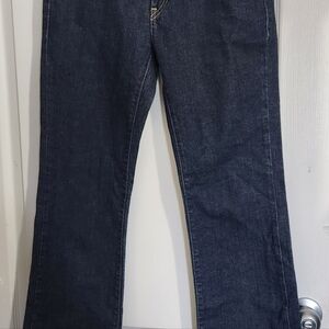 Levi's Curvy Cut Jeans Sz 29
